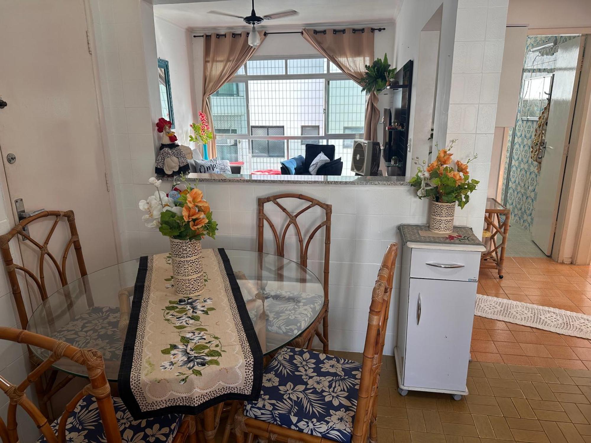 Enseada Apartment *